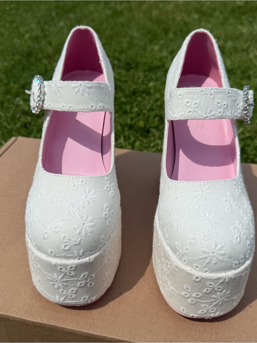 Sugar Thrillz White Lace Platform Mary Jane Heels with Rhinestone Buckle - Picture 3 of 7